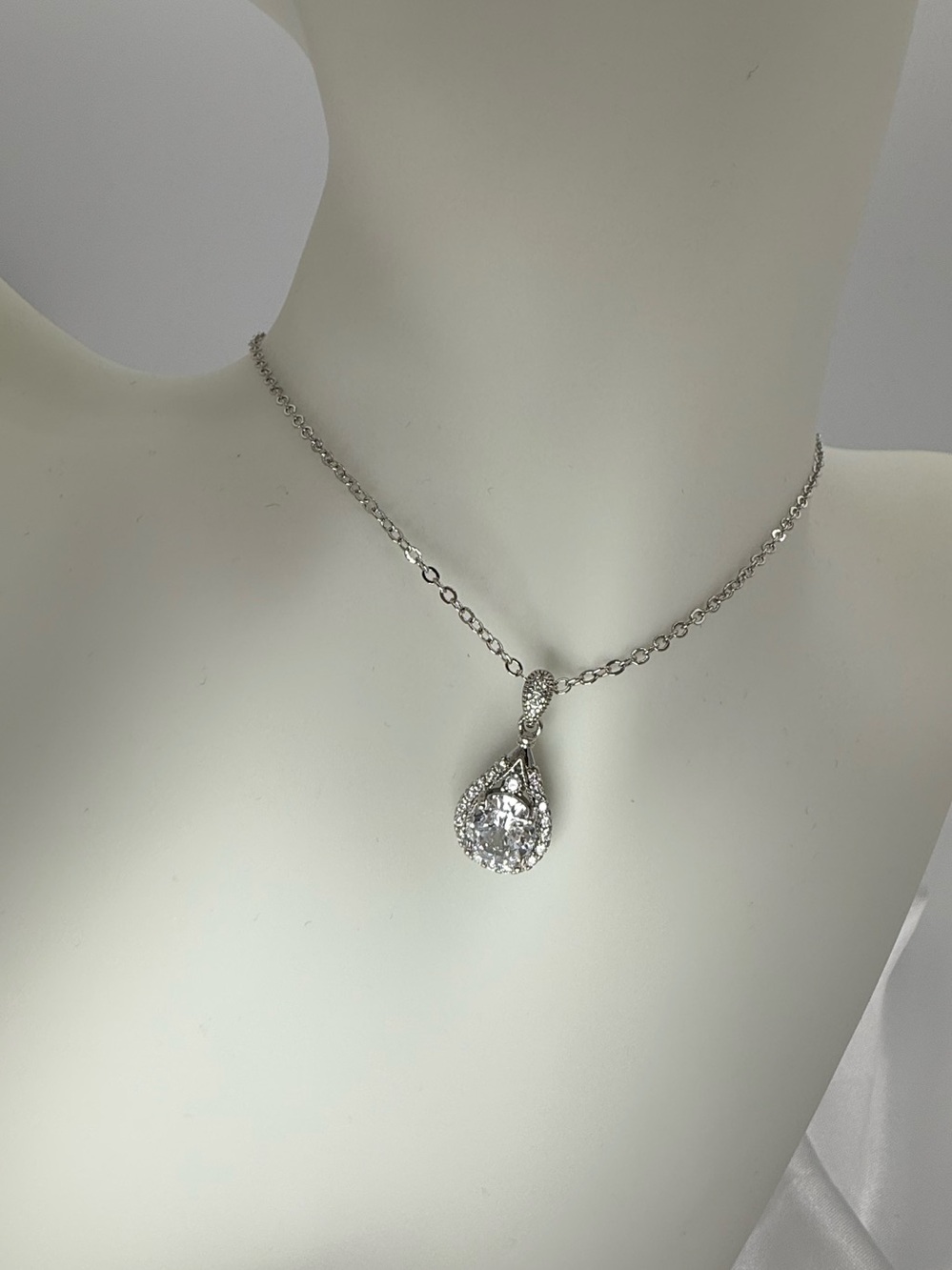 925 Silver Elegant 3 Carat Sized  Teardrop Moissanite Like Pendant 18” Necklace